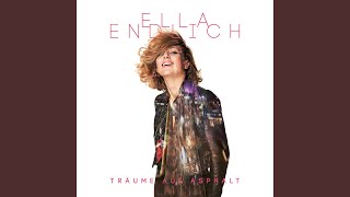 Video thumbnail of "Ella Endlich - Flieger aus Papier"
