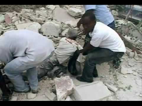 Earthquake in Haiti (January 12, 2010) photos of H...