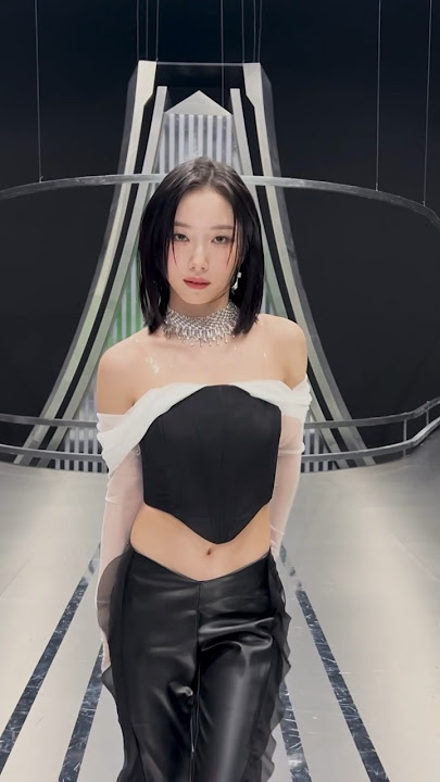 Straight Line challenge🖤🤍