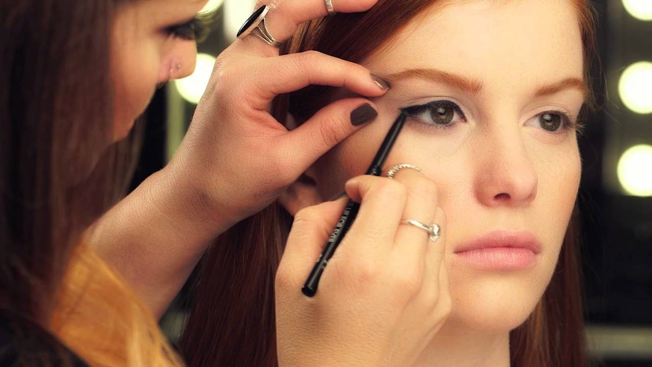 [SEPHORA TUTO] MAKE UP FOR EVER Artist Liner Comment définir le