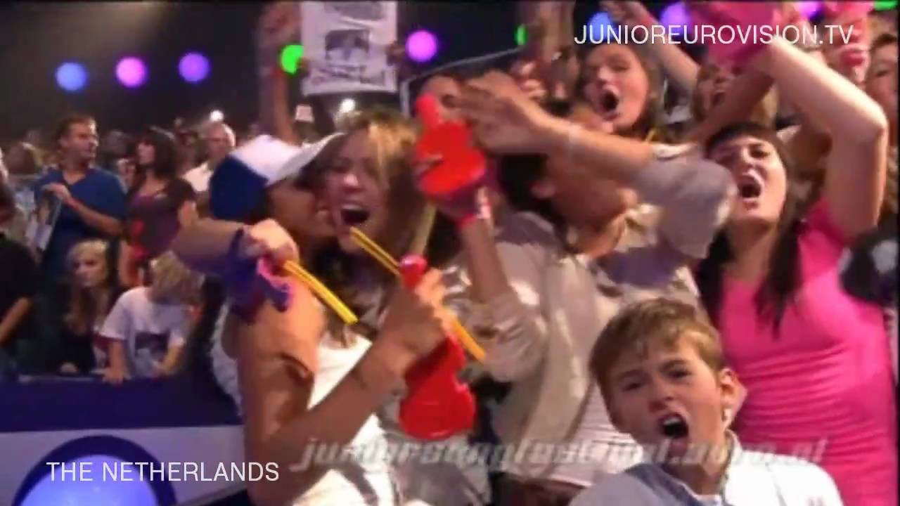 The Netherlands - Anna & Senna - My Family