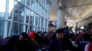 Antrian di bandara soekarno hatta
