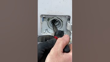 Hoe verwijder je een VASTGEZETTE GEBROKEN FILTERSTOP van de afvoer van een wasmachine?