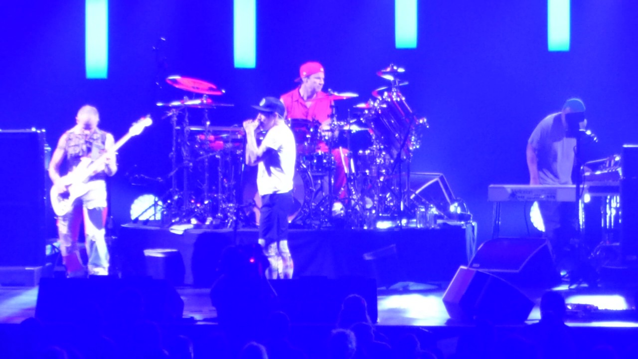 Red Hot Chili Peppers Hey LIVE San Antonio TX. 1/5/17 YouTube