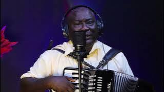 DIFFERENT STYLE Of NYA ANISOADEHUNU BY EDWARD AKWASI BOATENG 2025