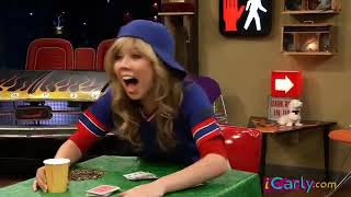 iCarly Blooper Time!