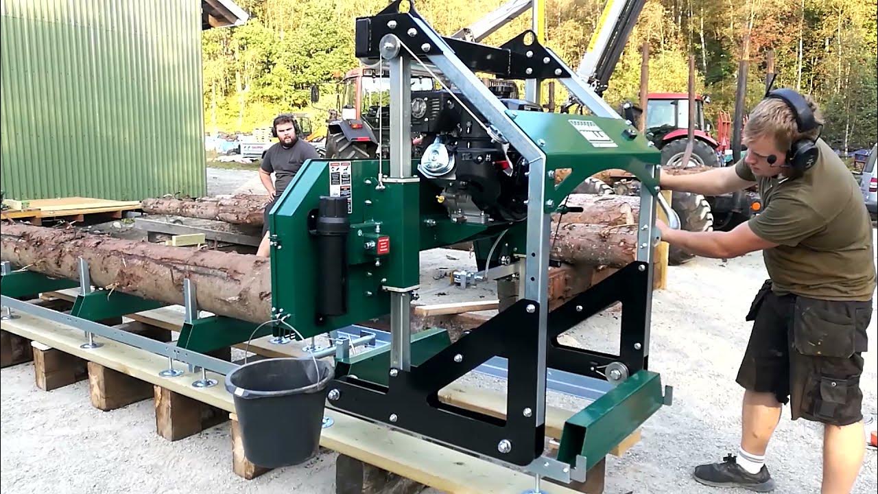 Woodland Mills HM 126 (14HP) lumber saw. YouTube