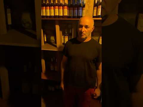 Одно из лучших вин мира делается в батумском погребе #georgia #вино #wine #winecellar #хванчкара