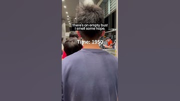 The crowd is crazy!! #queue #crowd #queuing   #shorts #jb #rushhour #friday #loklok