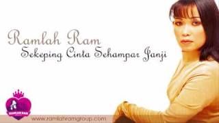 Video thumbnail of "Sekeping Cinta Sehampar Janji"