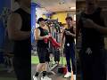 Entrenando el hombro posterior #entrenamiento #hombros #ejercicio #fitness #gym