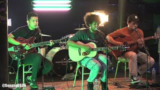 Download Lagu Teddy Adhitya - All of Em' @ Trilogi '3' in Bekasi MP3 Download Lagu Teddy Adhitya - All of Em' @ Trilogi '3' in Bekasi MP3