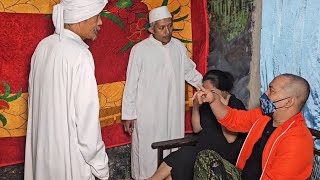 Iini Dia Tdanang Guru Besarnya