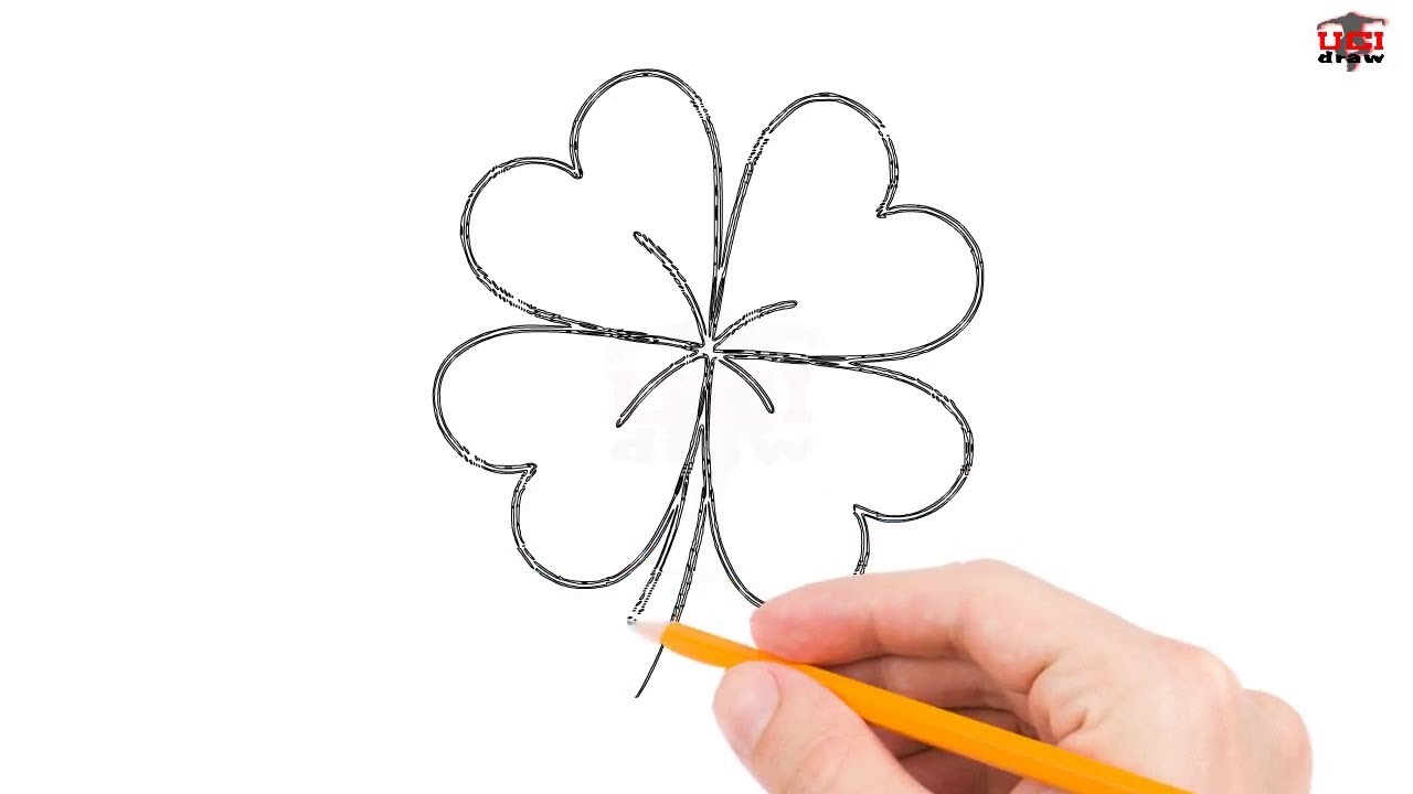 How to Draw a Four Leaf Clover - HelloArtsy