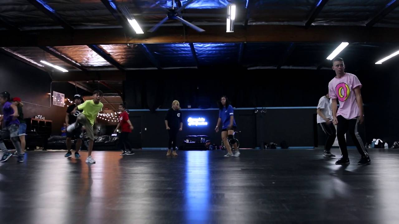 Carlo Darang X Kayla Graham | Clap Your Hands | Snowglobe Perspective Archives