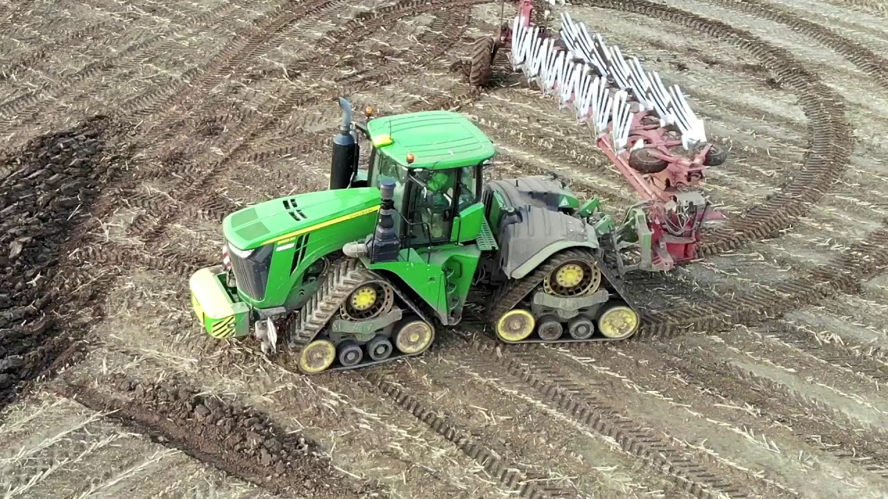 John Deere 9620RX & Grégoire Besson Voyager Semi-Mounted Carriage Plough