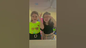 اللي بتقصر تنوره 
