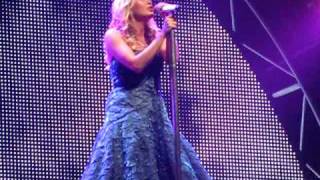 Carrie Underwood - I Know You Won't Live at the BOK Center in Tulsa