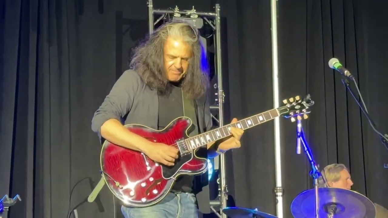 ALEX SKOLNICK TRIO - 
