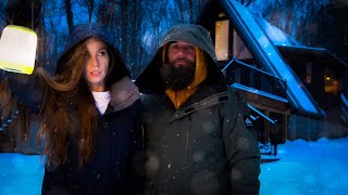 Life In An OFF GRID Cabin | BUILDING DURING A SNOW STORM
