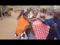 NAMNYAKI BATIMAYO ASHINDWA KUIMBA KWAJILI YA MASHABIKI WAKIMTUZA MAPESA KIBAO NAMNYAKI BATIMAYO ASHINDWA KUIMBA KWAJILI YA MASHABIKI WAKIMTUZA MAPESA KIBAO