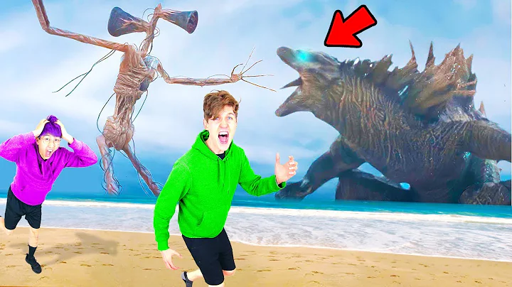 LANKYBOX REACTS To CRAZY SIRENHEAD vs GODZILLA FIGHT!? (SHOCKING!)