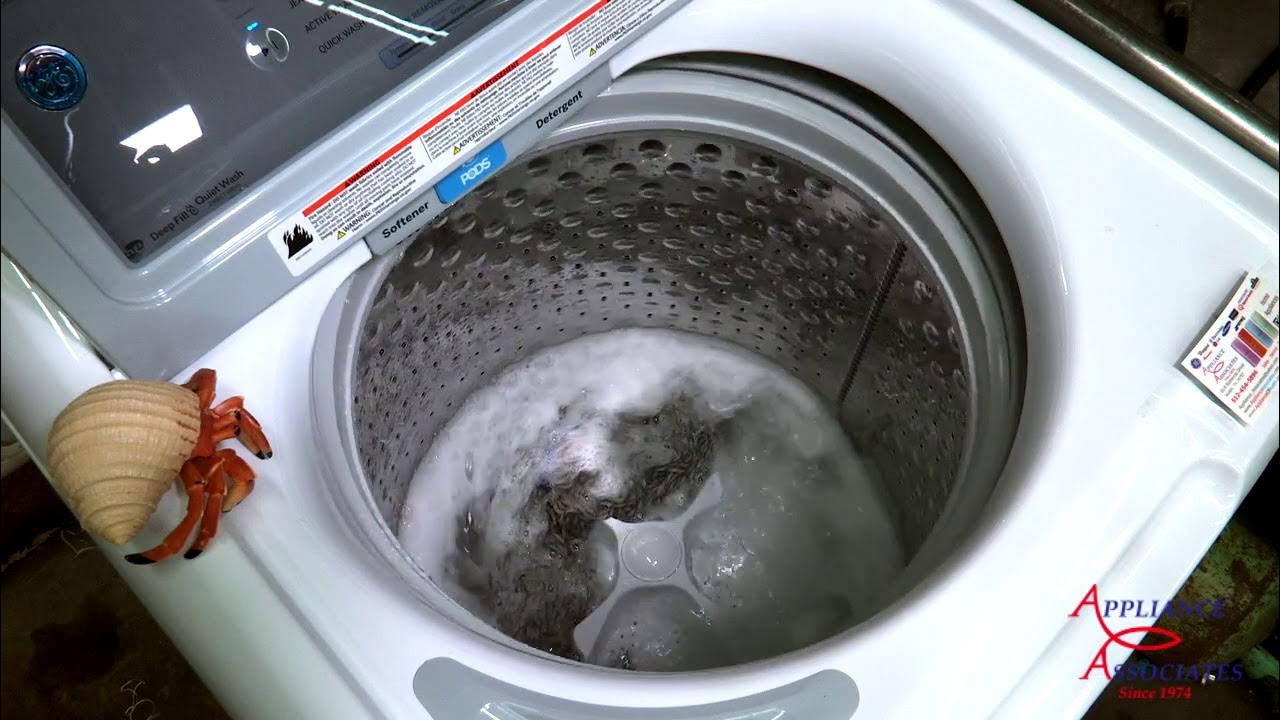GE GTW720BSNWS GE TOP LOADER WASHER Mop Head Test Active Wear cycle