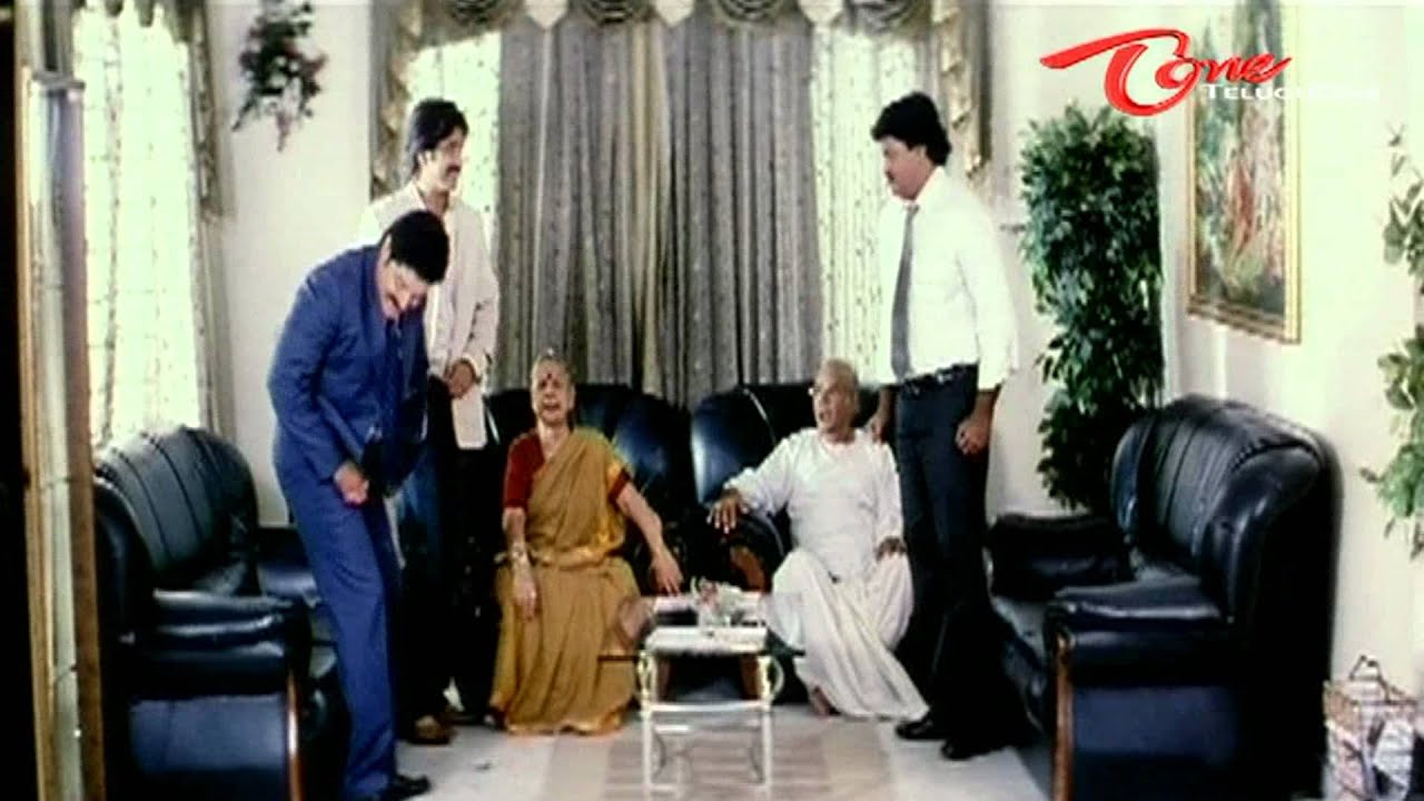 King Comedy Scene - Nagarajuna uses Suneel's Name