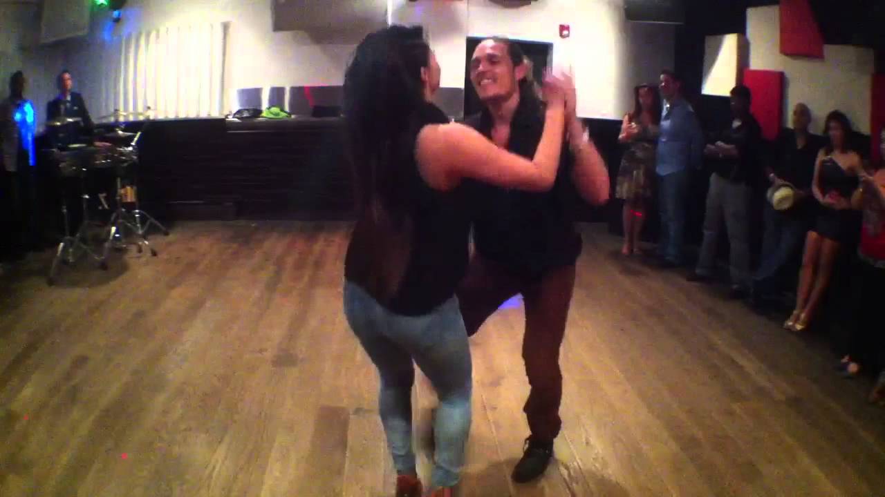 JerseySalsa.com - Euro Lounge Viva La Noche Fridays Henri Velandia & Claudia Palestini  8/16/13
