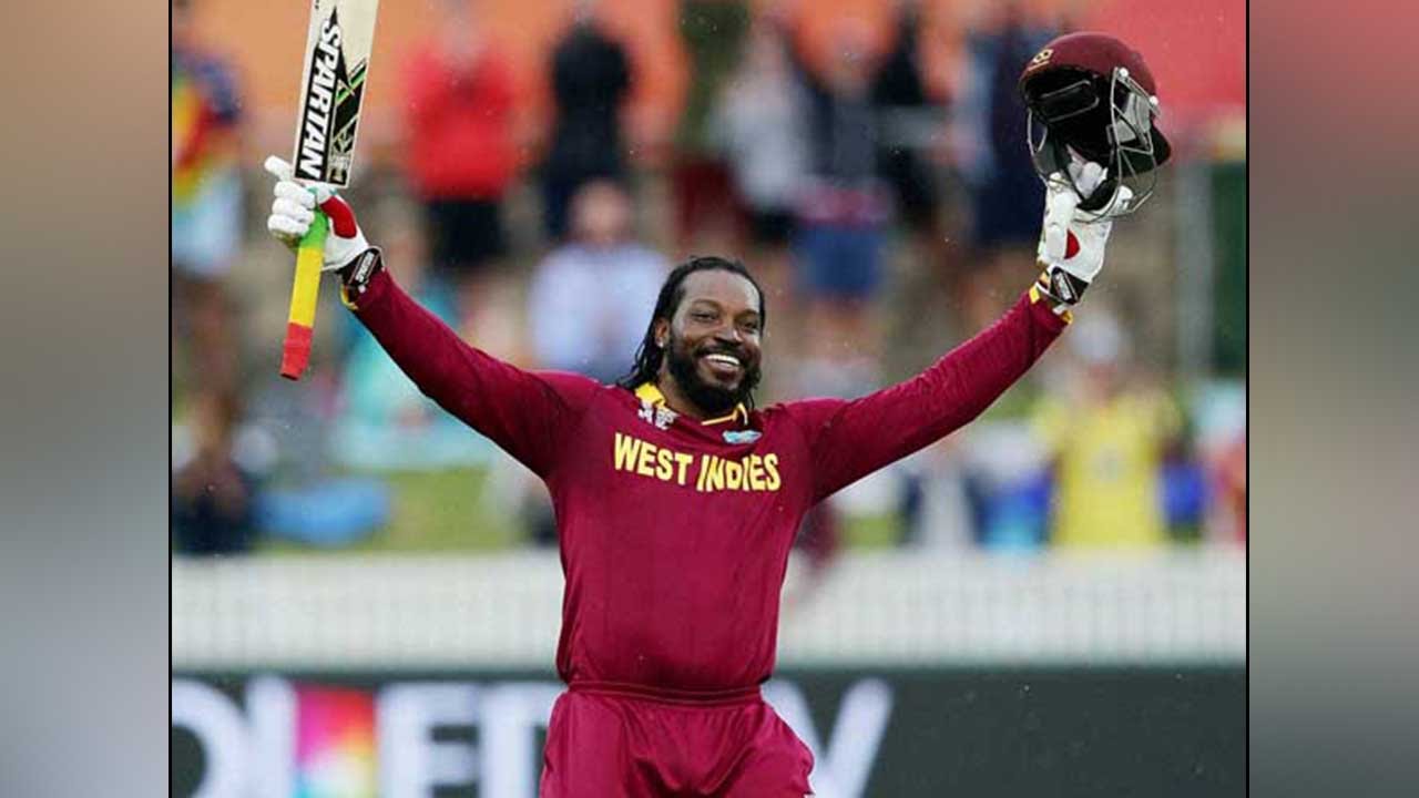 Chris Gayle gives epic reply when a female fan asked him ...