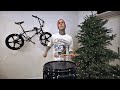 Capture de la vidéo Travis Barker | Little Drummer Boy