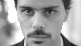 Unos, Breves Historias Espiadas