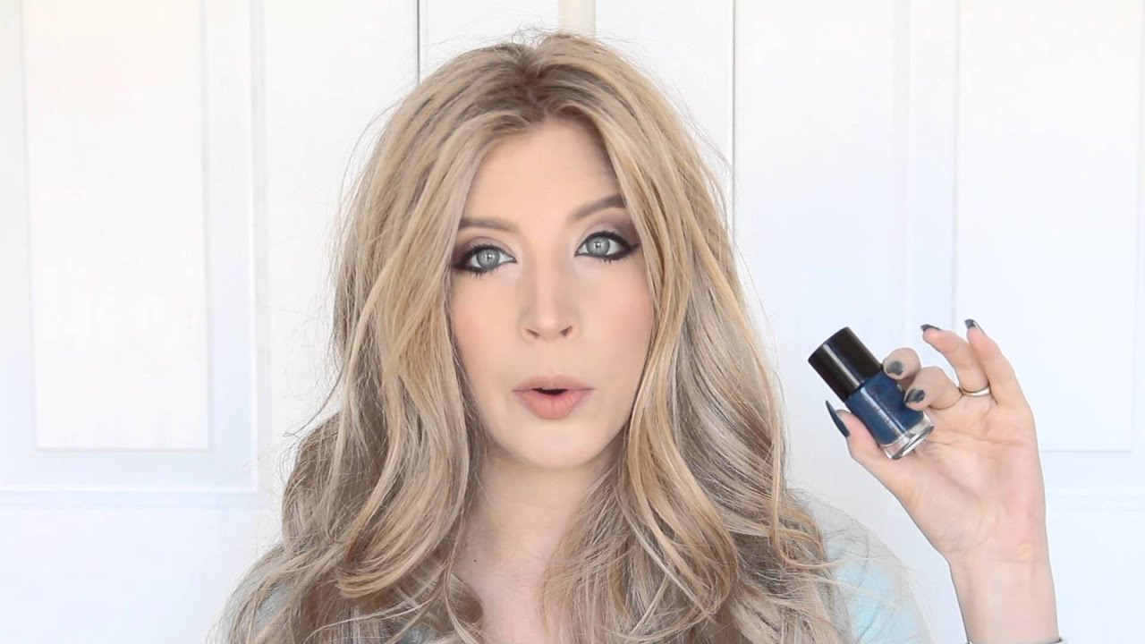 Adesse NewYork Review- Gel Effect Nail Polish