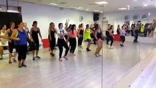 Zumba ® fitness with chen malca- bailando enrique
