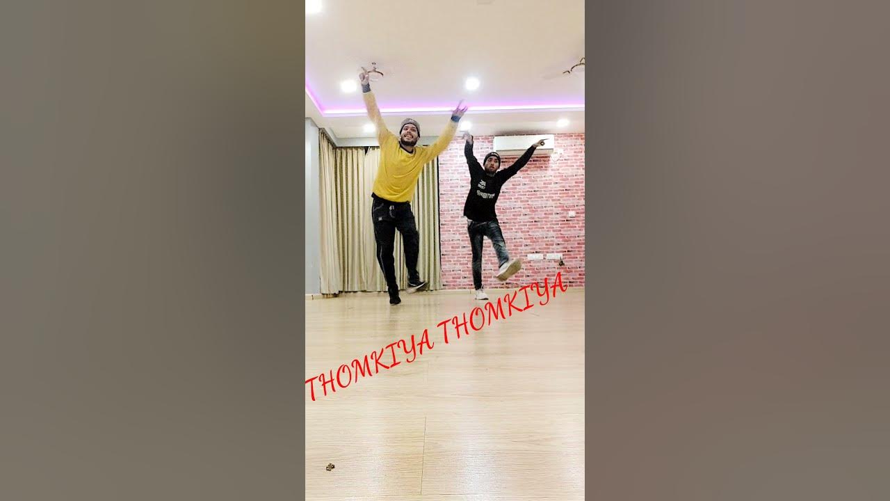 thomkiya #shuffledance #hiphop #dance #shuffle #bboying #bollywood # ...