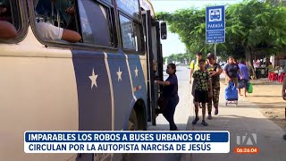 Usuarios de buses denuncian ser víctimas de asaltos en la Autopista Narcisa de Jesús, en Guayaquil