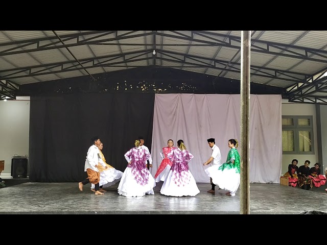 Tari Dana-Dana - Uji Teknik Tari I - Pend. Sendratasik UNG class=