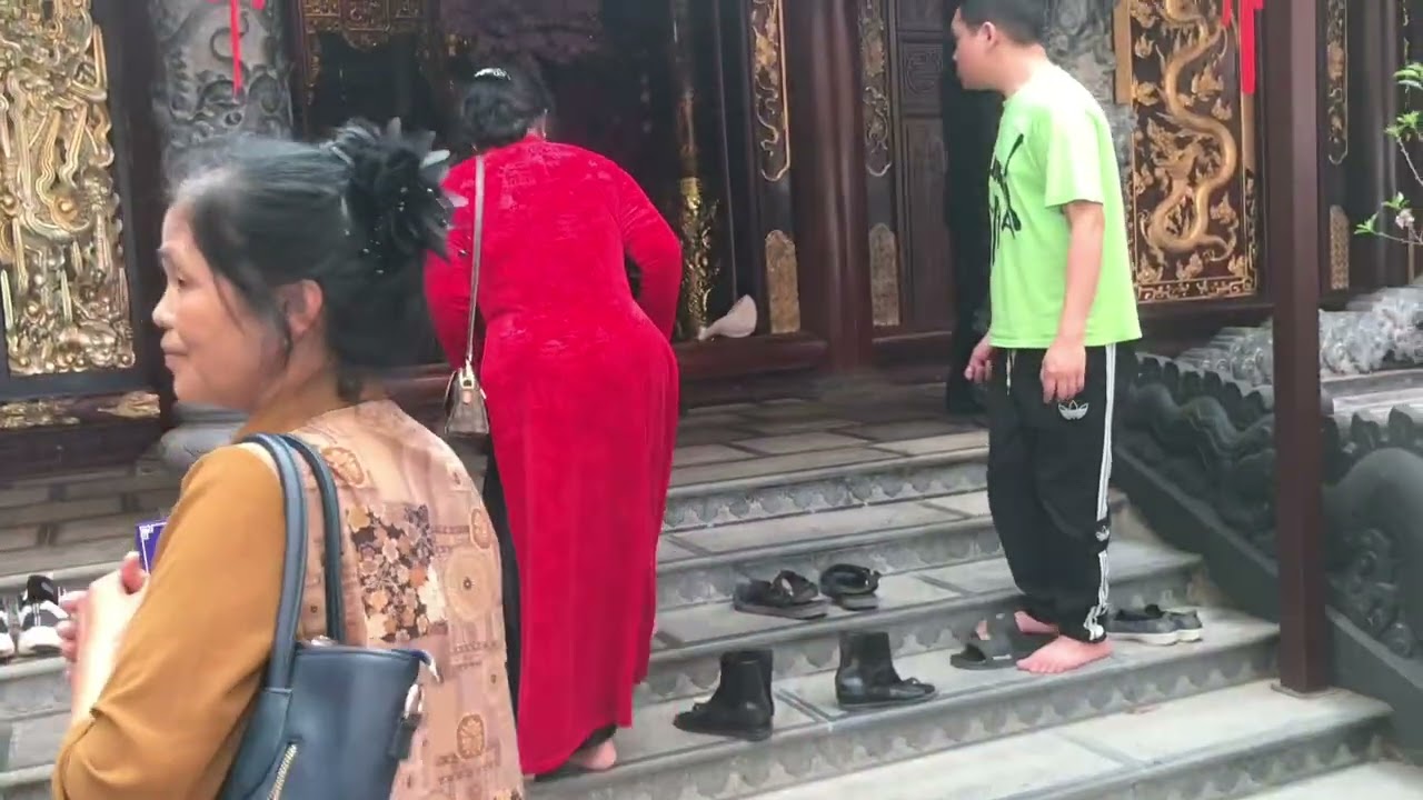 Đền ứng thiên Quốc ￼Oai Thành phố Hà Nội￼