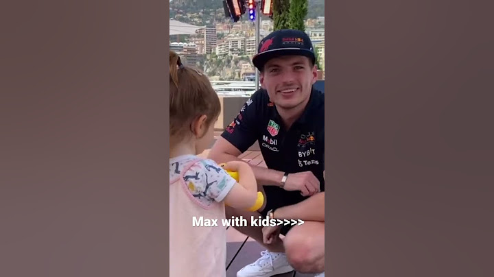 Max Verstappen with kids