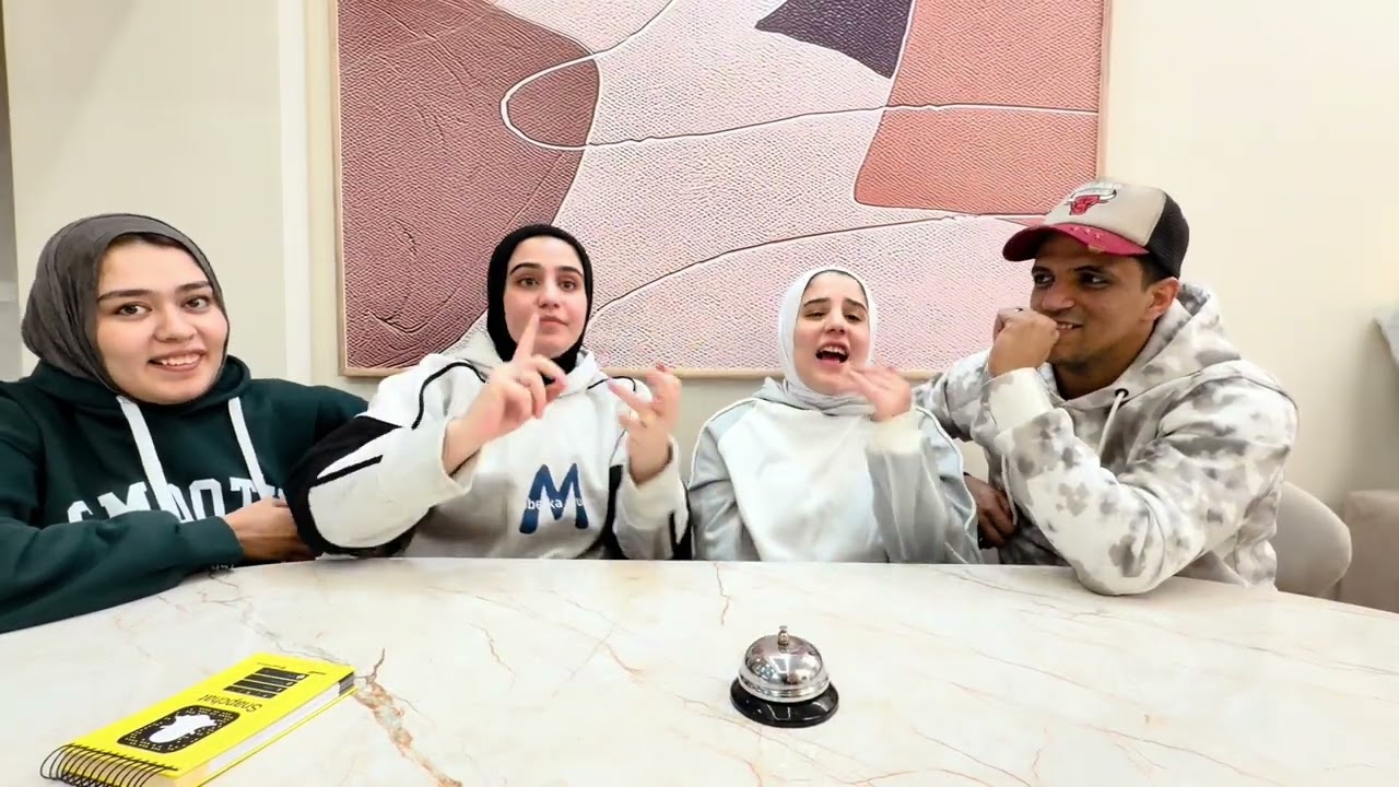 اساله الذكاء بين اقوي فريقين| والحكم عليكم ❤️😍