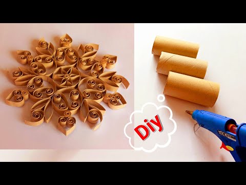 Christmas craft with toilet paper rolls! Great idea recycling