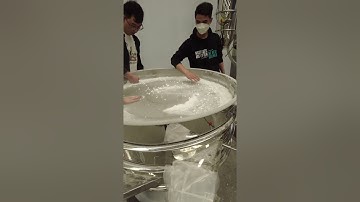 Ultrasonic vibrating sieve machine