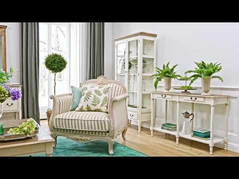 Video: Interni raffinati del soggiorno in stile provenzale