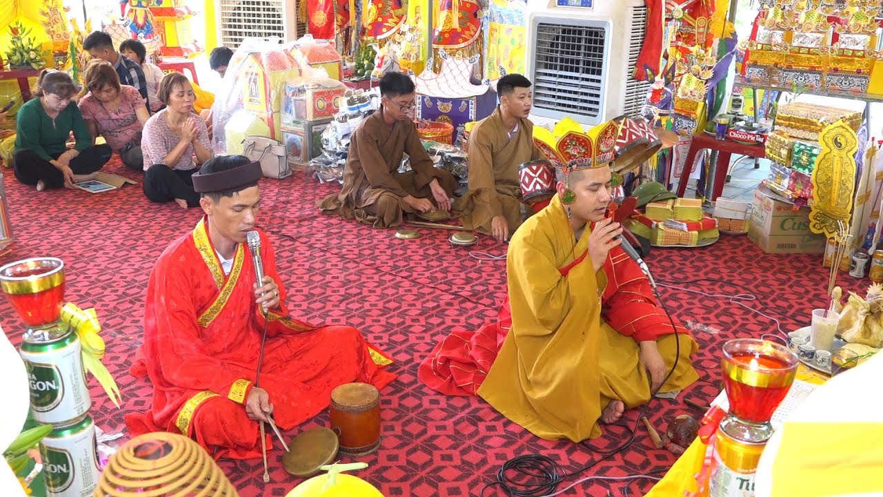 THẦY KHANH - HẢI HẬU CÚNG TRIỆU LINH TẠI ĐỀN QUAN TUẦN LINH GIANG 19-6-2019