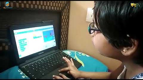 "Dancing Crab" project by Harshita using Scratch Programming I Learn Coding & Robotics with QtPi