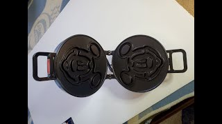 A recall Disney Mickey mouse waffle iron goes back!!!