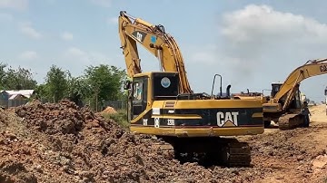 Incredible Landfill! Be watchful! Dump Truck 25.5Ton Back Uploading Stuck Technique Rescue by Dozer