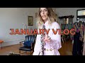 JANUARY VLOG// MOVING IN TO THE STUDIO, THRIFTING, WHAT I WORE AND BTS