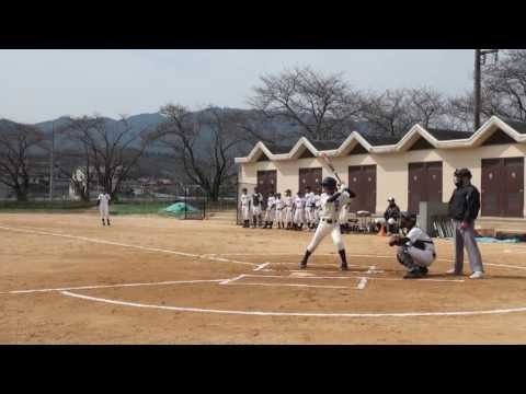 1回　信定　右中間エンタイトルツーベース