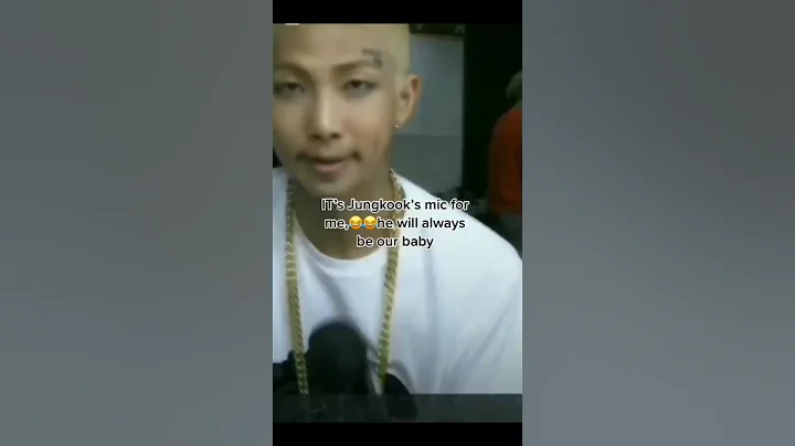What happened to jungkook's mic😂🤣 #bts #rm #jin #suga #jhope #jimin #v #jungkook #btsarmy #kpop